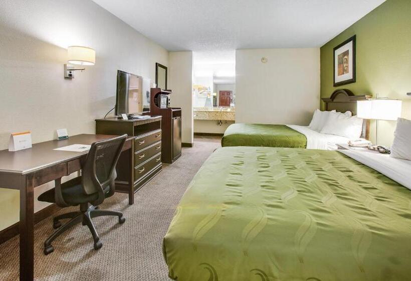 스탠다드 룸, Quality Inn Oak Grove Fort Campbell