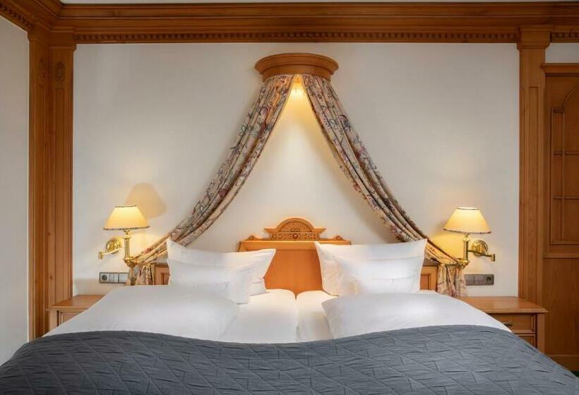 Полулюкс, Wellness & Genuss Resort   Engel Obertal