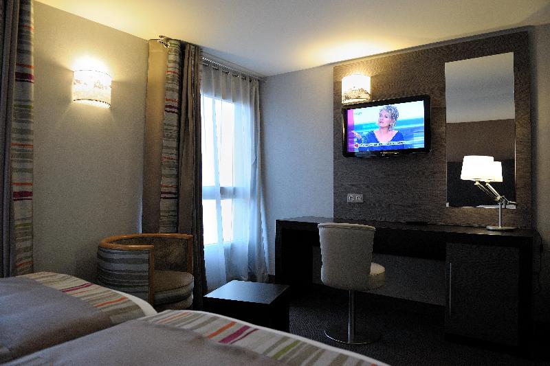 Номер Стандарт, Holiday Inn Paris Montmartre, An Ihg