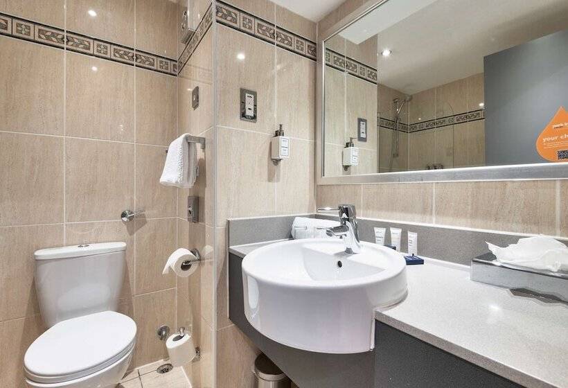 スイート, Park Inn By Radisson Cardiff City Centre