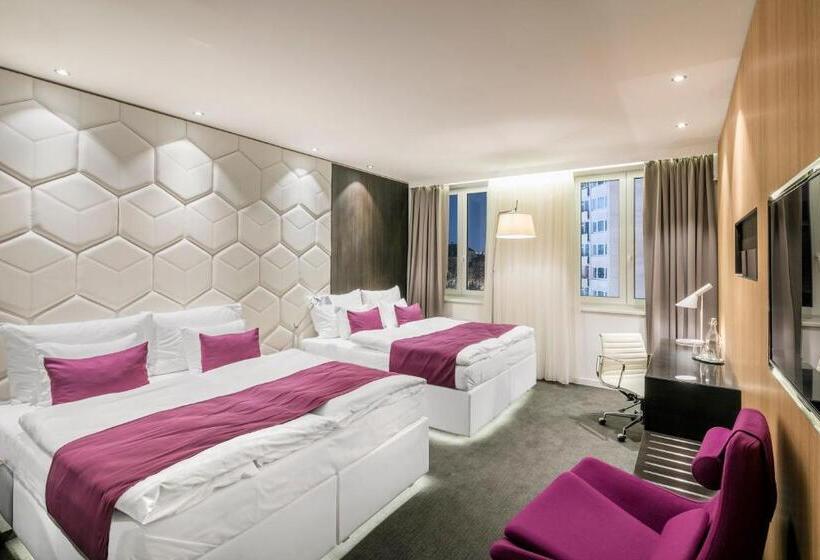 غرفة عائلية, Pytloun Grand Hotel Imperial