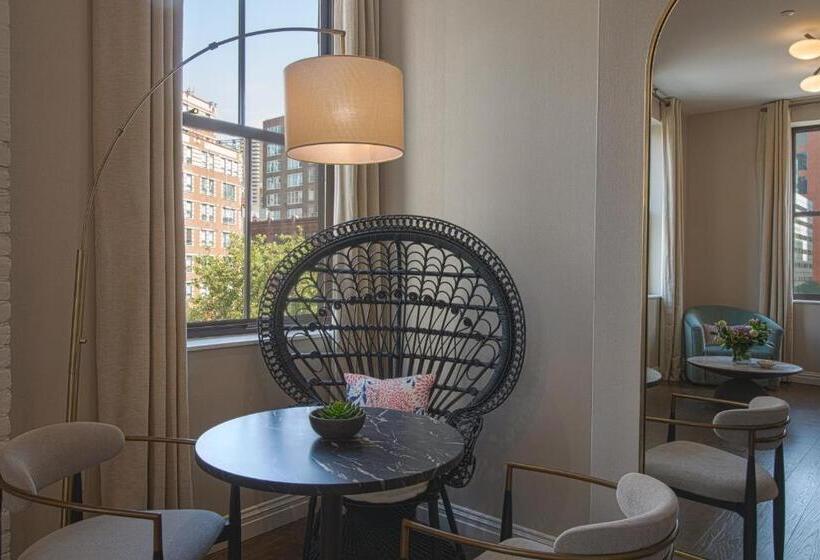 سوئیت با تخت بزرگ, The Frederick Hotel Tribeca