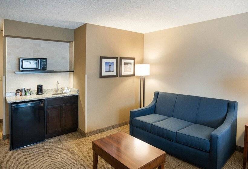 スイート, Comfort Inn West