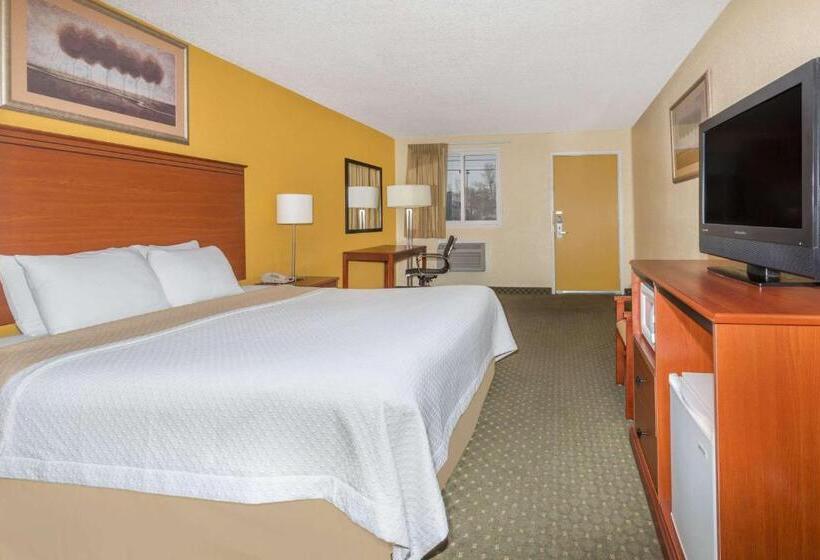 Номер Стандарт, Alamo Inn
