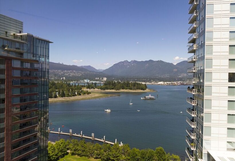 ２ダブルベッドのスタンダードルーム, Pinnacle Hotel Harbourfront