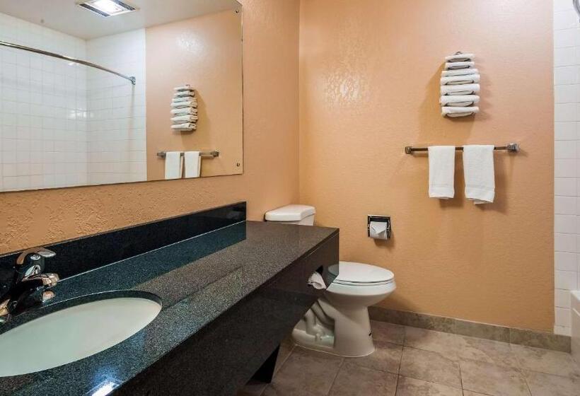 Люкс Кровать Кинг, Surestay Hotel By Best Western Wenatchee
