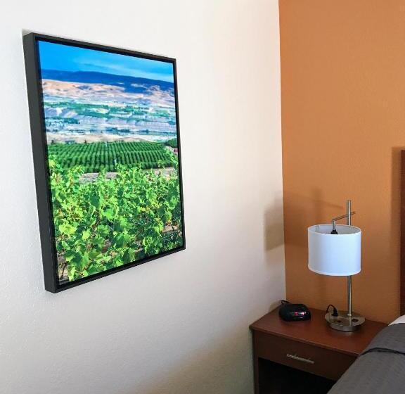 Номер Стандарт, Surestay Hotel By Best Western Wenatchee