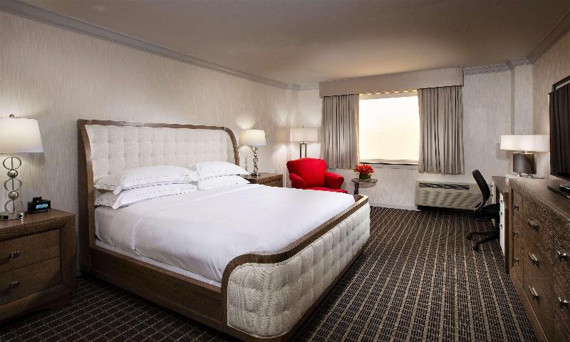 Номер Стандарт Кровать Кинг Адаптированный для Инвалидов, Best Western Plus Redondo Beach Inn