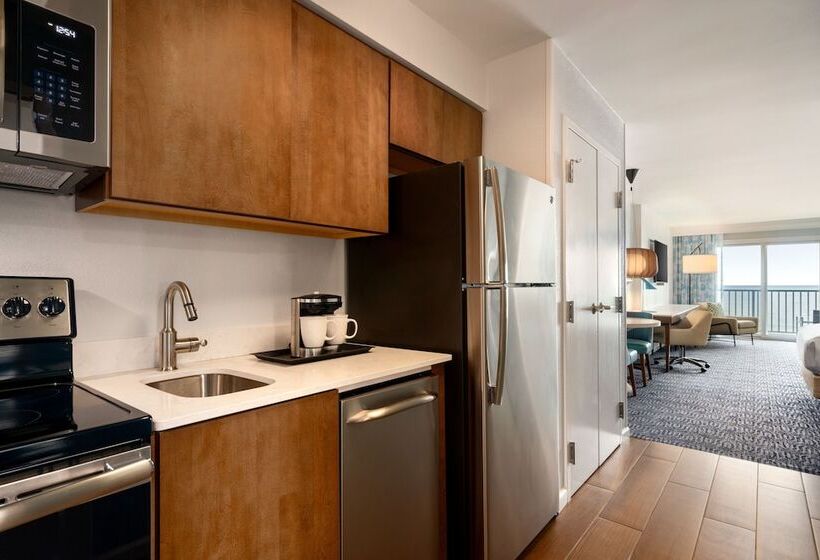 ダブルベッドのベーシックルーム, Doubletree By Hilton Ocean City Oceanfront