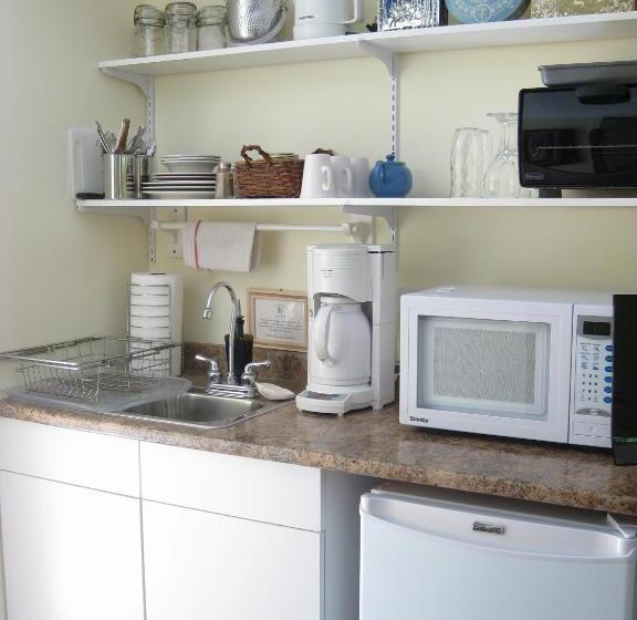 Студио Стандарт Кровать Кинг, Wisteria Guest House