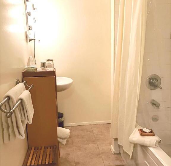 Номер Стандарт, Wisteria Guest House