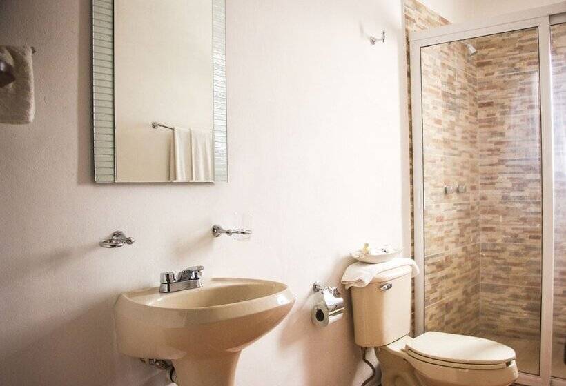Suite, Posada De Roger