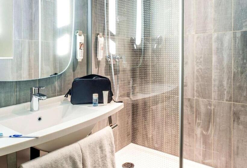 Номер Стандарт, Ibis Marne La Vallée Noisy