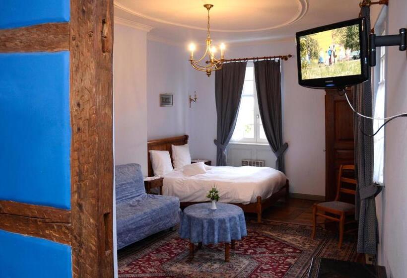 Студия Стандарт, La Cour Du Bailli Suites & Spa