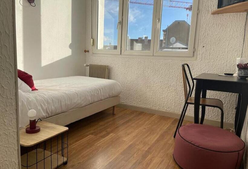 Номер Стандарт Индивидуальный, Hôtel Le Thurot