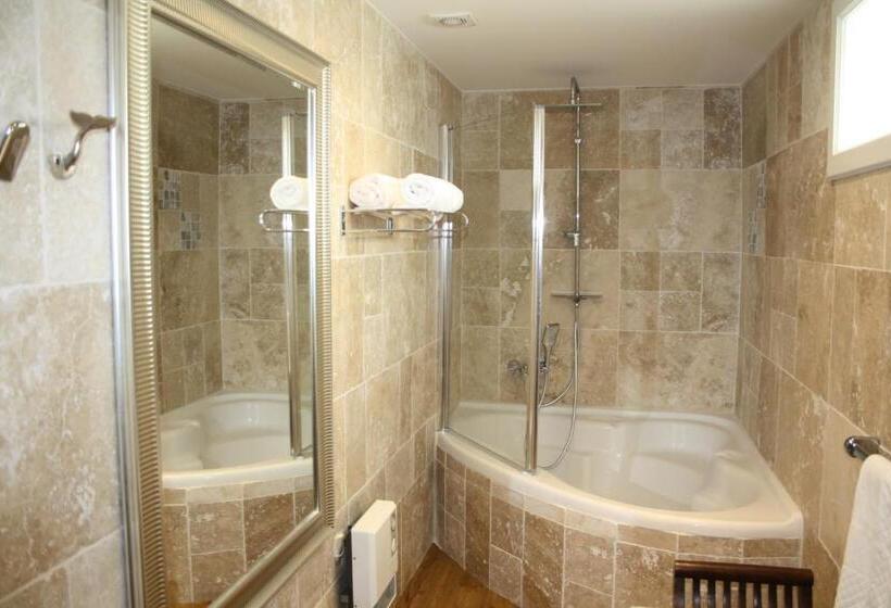 Номер Deluxe Кровать Кинг, Mas Angelussi   Le Clos Du Soleil