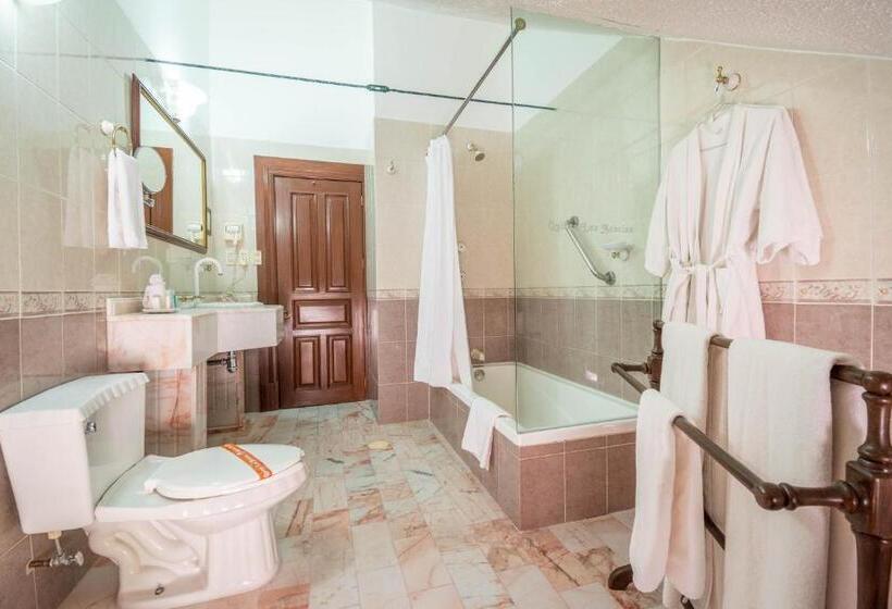 キングサイズベッドのスタンダードルーム, Quinta Las Acacias Hotel Boutique