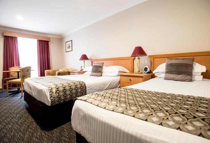 Номер Executive, Best Western Plus All Settlers Motor Inn