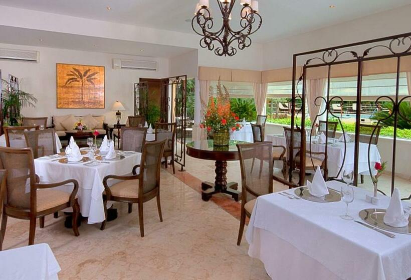 Quarto Real, Occidental Cozumel   All Inclusive