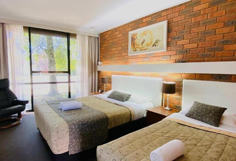 Номер Стандарт, Connells Motel & Serviced Apartments