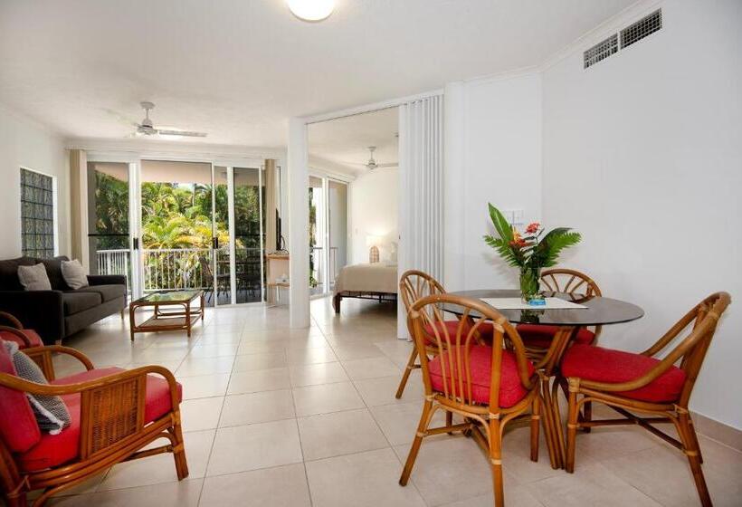 Апартаменты 1 Спальня с Видом, Golden Sands Beachfront Resort