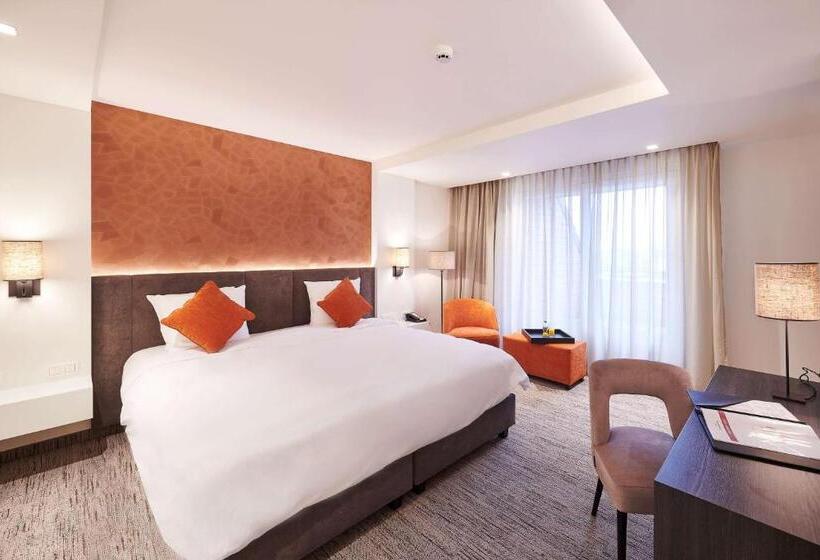 适合残疾人士使用的带超级大床的标准间, Keizershof Hotel Aalst