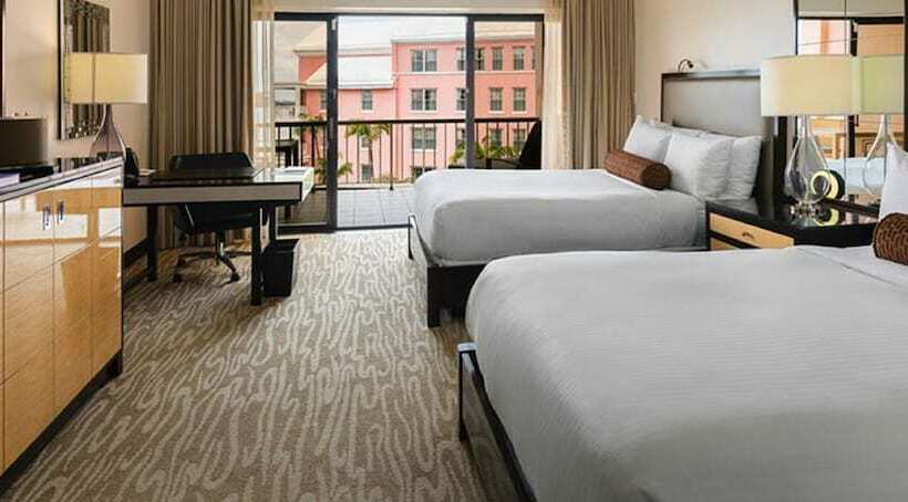 带2个双人床的标准工作室, Hamilton Princess & Beach Club  A Fairmont Managed