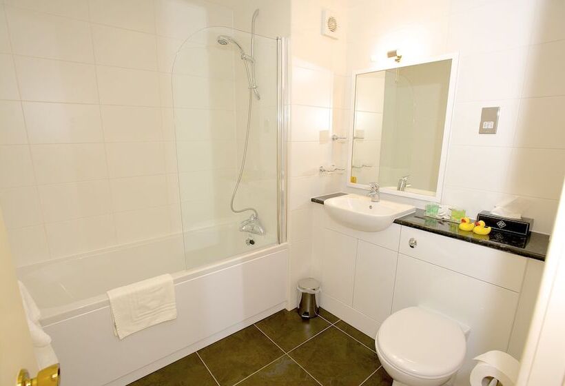 Номер Стандарт, Best Western Frodsham Forest Hills