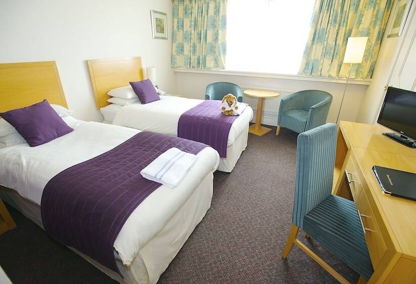 Номер Стандарт, Best Western Frodsham Forest Hills