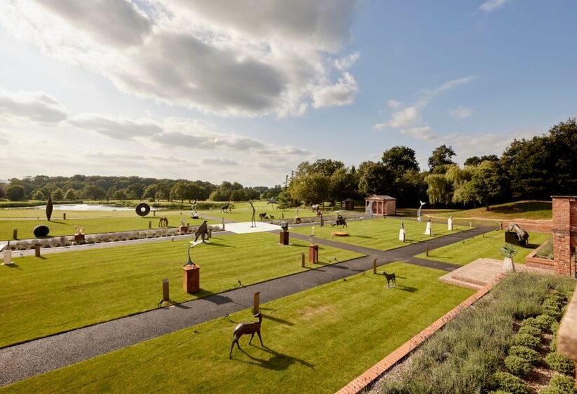 Стандартный Номер Кровать Кинг, Carden Park Hotel, Golf Resort And Spa