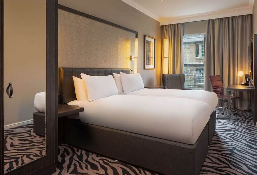 Номер Стандарт, Doubletree By Hilton  Edinburgh City Centre