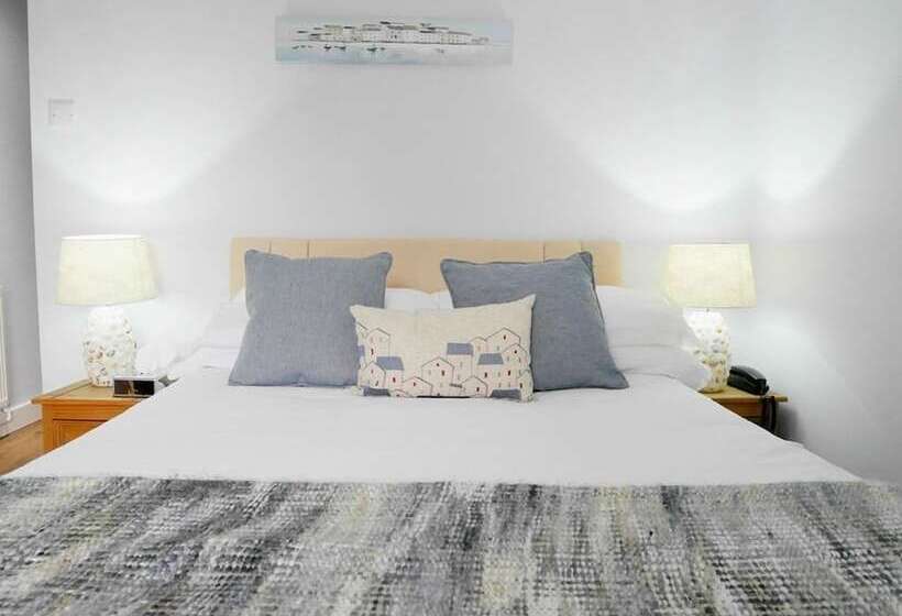 Quarto Estandar, Norton House Hotel   Mumbles