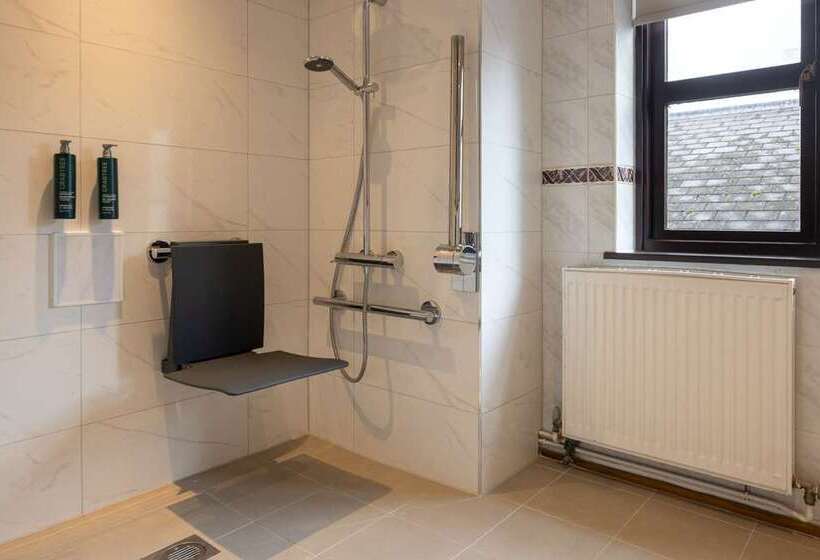 Номер Стандарт, Hilton Puckrup Hall Hotel & Golf Club, Tewkesbury