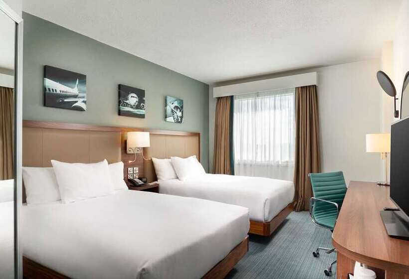 Номер Стандарт Двуспальная Кровать, Hilton Puckrup Hall Hotel & Golf Club, Tewkesbury