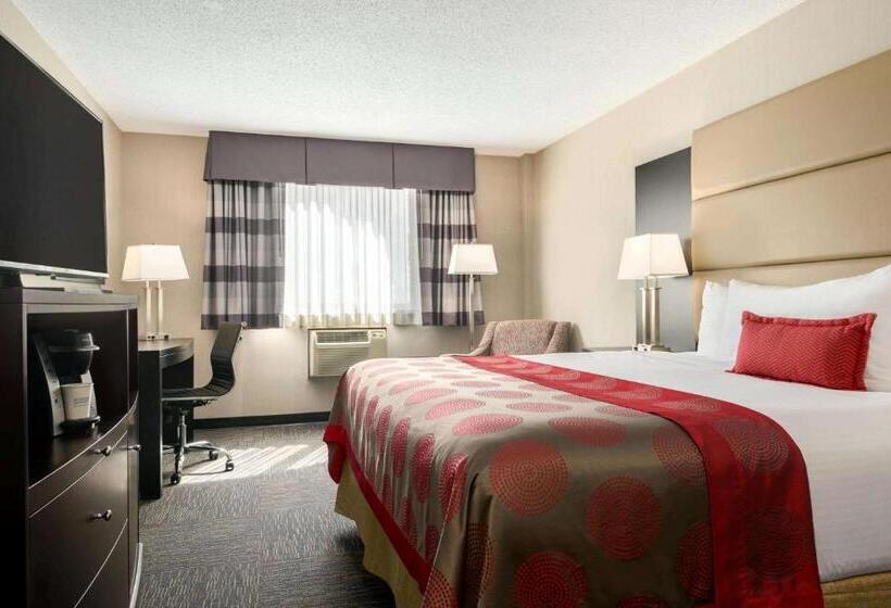 スーペリアースイート, Ramada By Wyndham Saskatoon