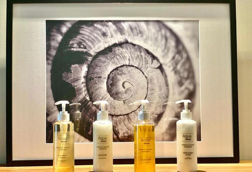 패밀리 룸, Crowne Plaza Limassol, An Ihg