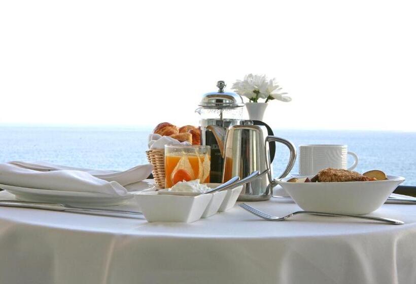 스위트, Crowne Plaza Limassol, An Ihg