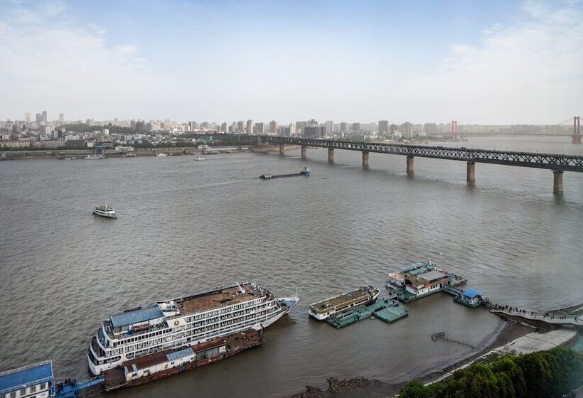프리미엄 룸, Holiday Inn Wuhan Riverside, An Ihg