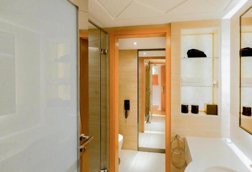 Quarto Economy, Nanjing Central