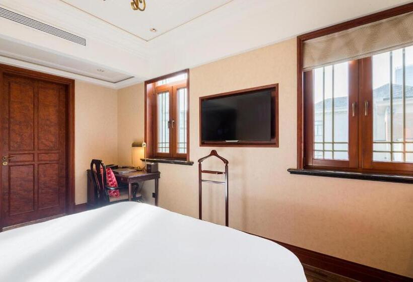 Quarto Superior, Shanghai Donghu
