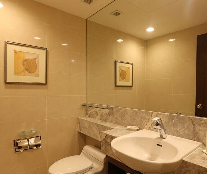 Номер Deluxe, Shangrila Dalian