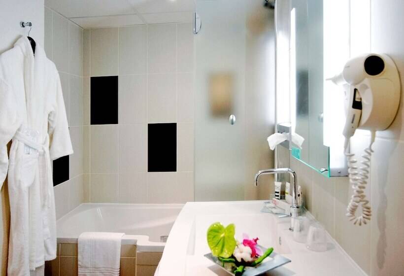 Семейный Номер Престиж, Mercure Abbeville Centre – Porte De La Baie De Somme