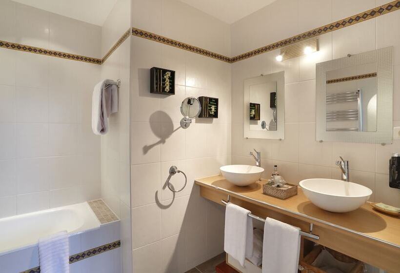 Family Suite, Auberge Du Bon Laboureur Chenonceaux