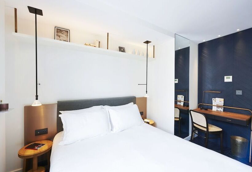Classic room with balcony, Perpetual Elysée Montaigne
