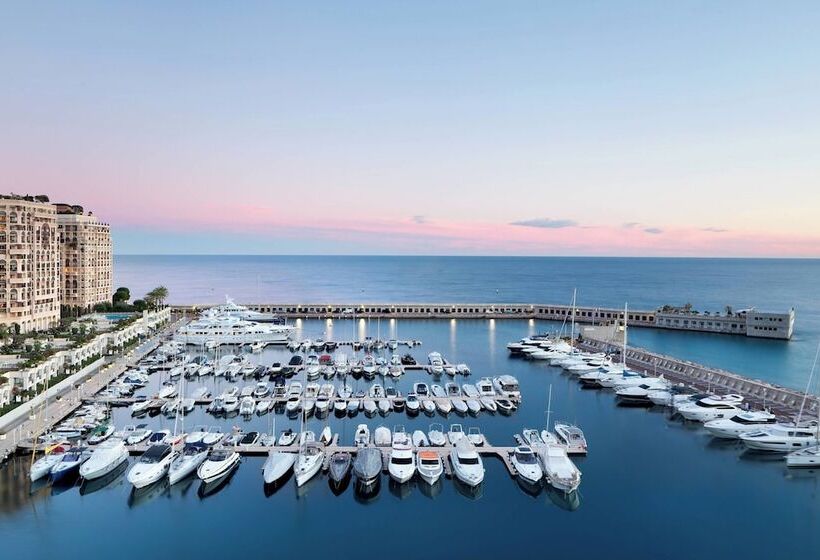 Номер престиж с видом на море, Riviera Marriott Hotel La Porte De Monaco