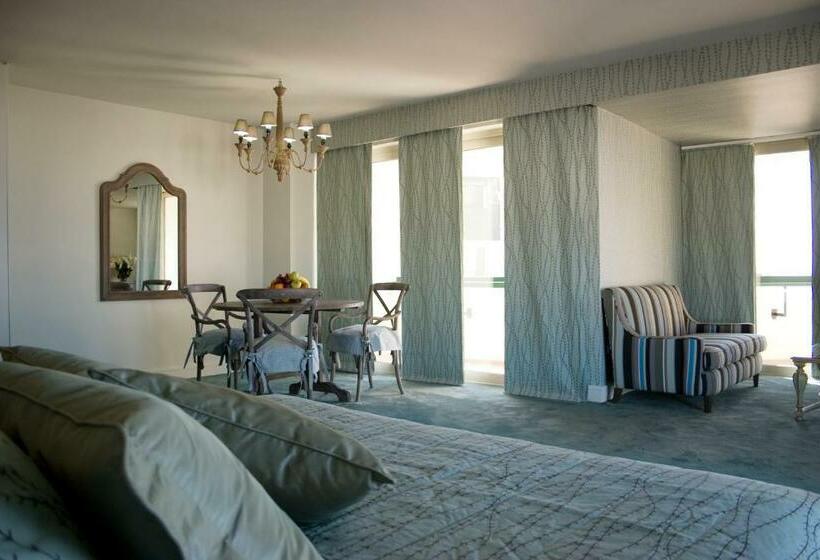 Полулюкс Президентский, Aquila Porto Rethymno