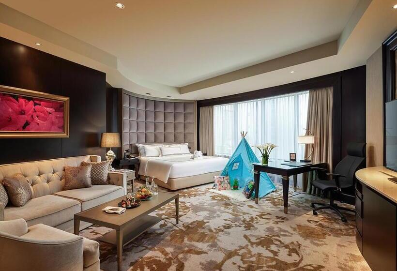 Студио Executive, Ayana Midplaza Jakarta