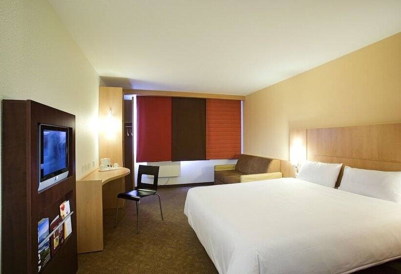 Номер Стандарт, Ibis Dublin