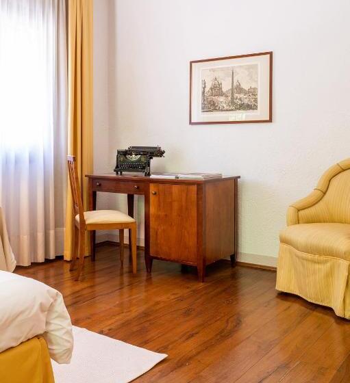 패밀리 룸, Albergo Al Sole