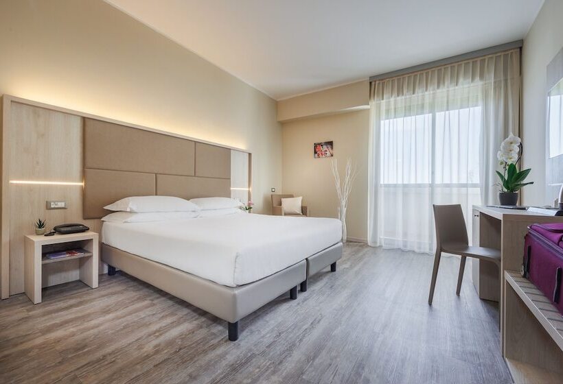 Номер Стандарт, Jr Hotels Gate 7 Bologna